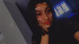 Meet your Posher, Nazli